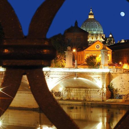 Vatican Cozy Suites - Liberty Collection โรม ภายนอก รูปภาพ